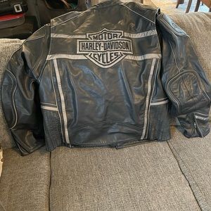 Leather Men’s Harley Davidson motorcycle Jacket